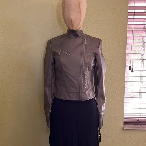 Gray leatherette jacket - Picture 2 of 3